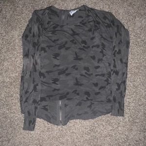 Lightweight camo sweater